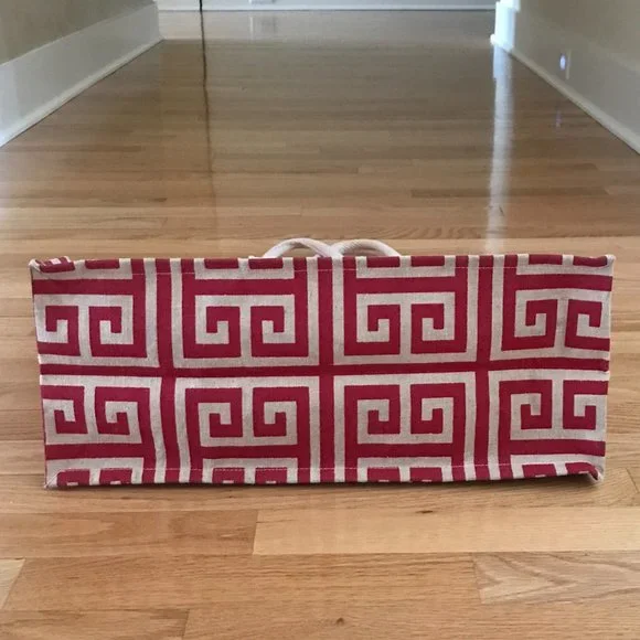 The Royal Standard Red and Tan Canvas Juco Tote - Picture 4 of 10